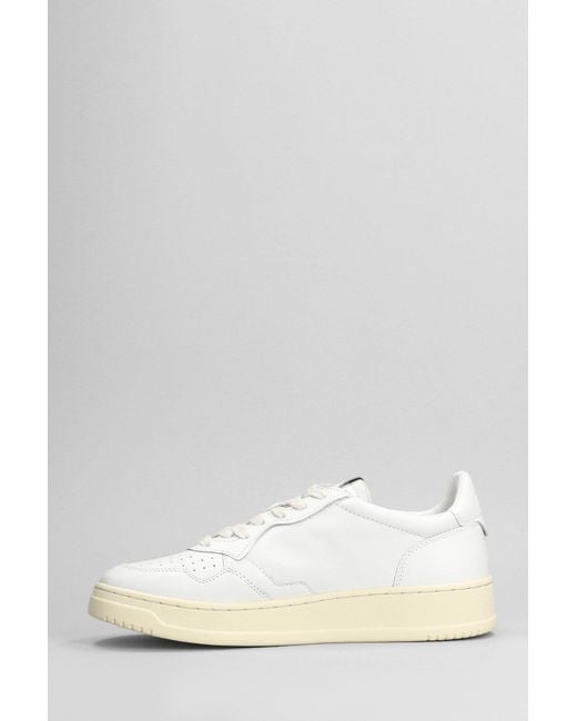 Autry White Medalist Low Sneakers for men
