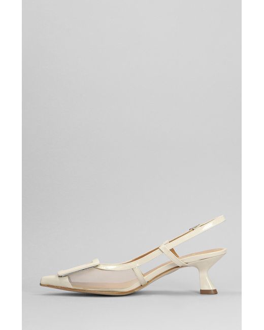 Chantal Natural Pumps In Beige Patent Leather