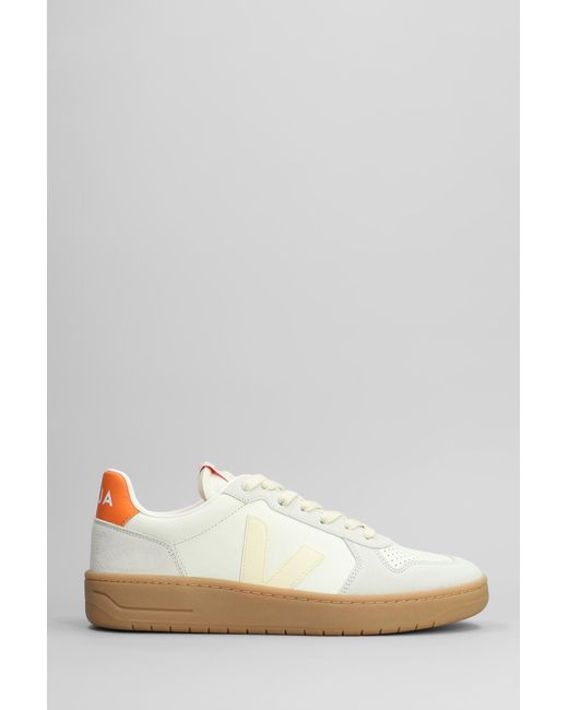 Sneakers V-82 in pelle e camoscio Bianco di Veja in White da Uomo