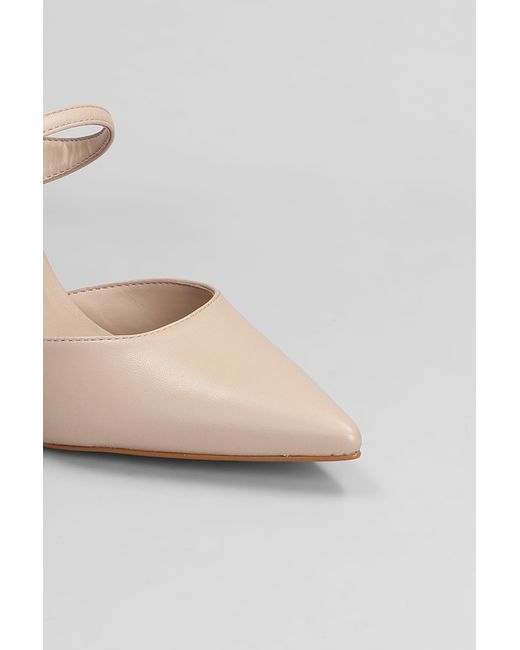 Decollete in Pelle Taupe di Carrano in Gray