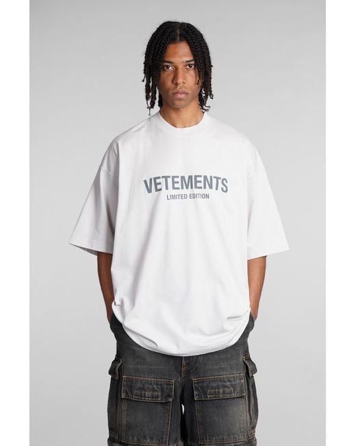 T-Shirt in Cotone Grigio di Vetements in White da Uomo