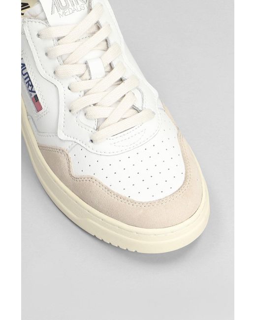 Autry White Medalist Low Sneakers for men