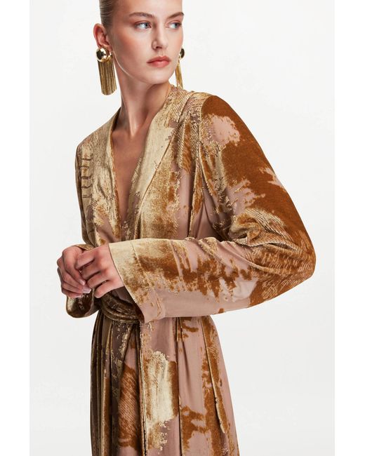 Delos White Thera Robe