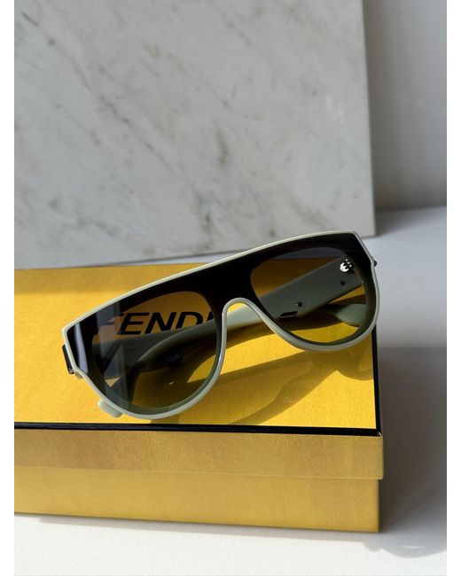 Fendi Black Fe40150I First Flat Top Sunglasses