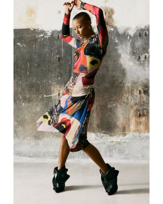 Robe Imprimée Bouches Desigual en coloris Gray