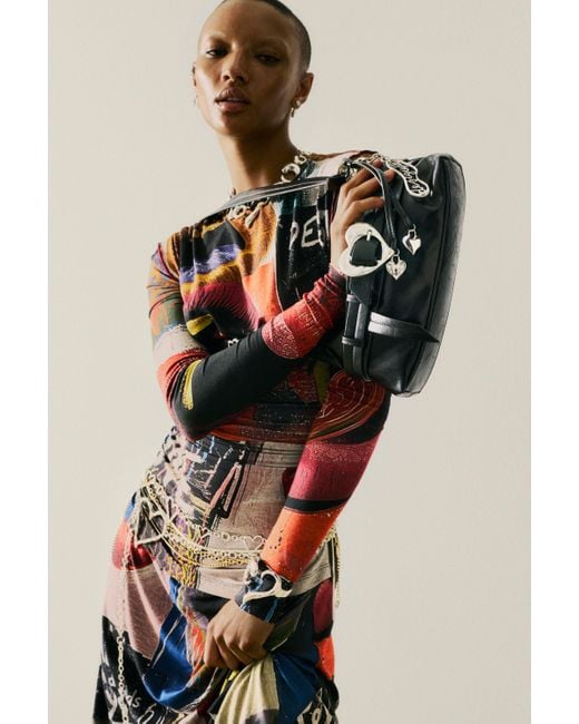 Robe Imprimée Bouches Desigual en coloris Gray