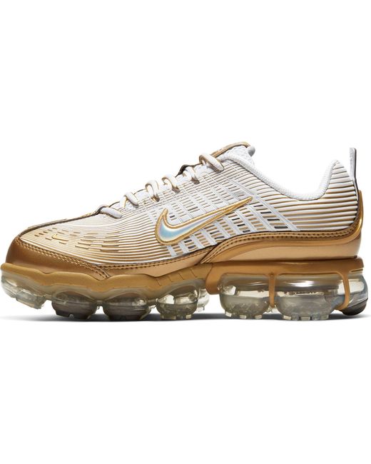 Nike Synthetic Air Vapormax 360 Shoes in White/Metallic Gold (Metallic) - Lyst