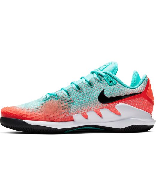 multicolor tennis shoes