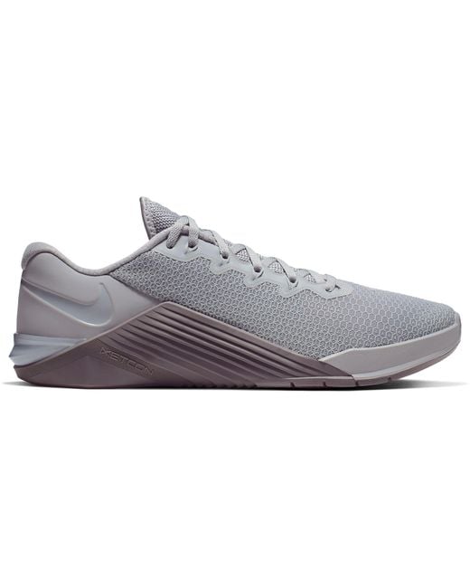 Nike Metcon 5 Training Shoe (gunsmoke) - Clearance Sale in Gray for Men |  Lyst