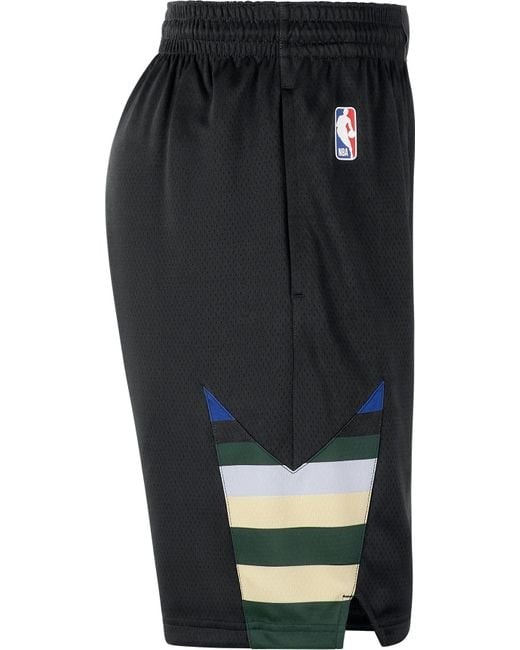 bucks nike shorts