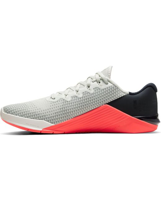 dicks sporting goods metcon 5