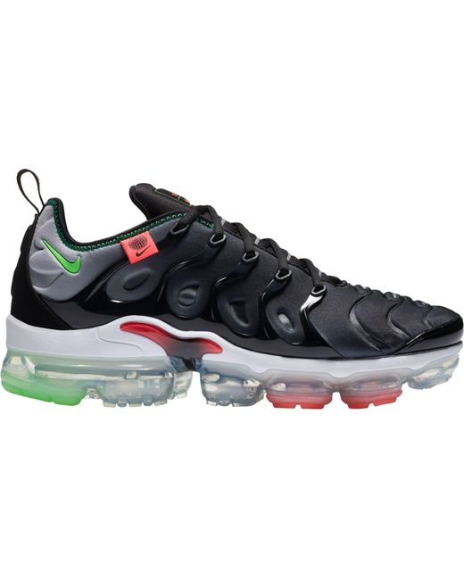 black air vapormax plus sneakers