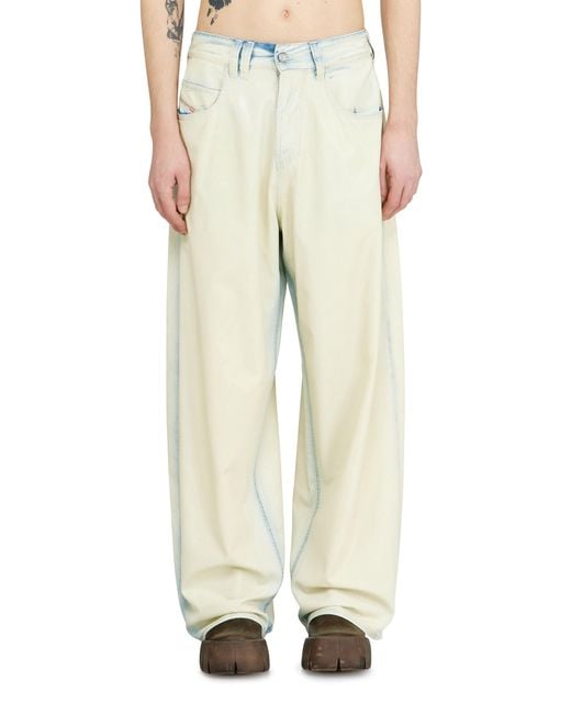 DIESEL Natural Relaxed Jeans Regular Waist 1997 D-Enim-M, Light, Button Fly