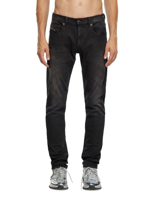 DIESEL Black Slim Regular Waist 2060 D-Strukt Joggjeans, Colored, Zip Fly for men