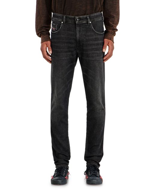 DIESEL Black Slim Regular Waist 2062 D-Strukt Joggjeans, /Dark, Zip Fly for men