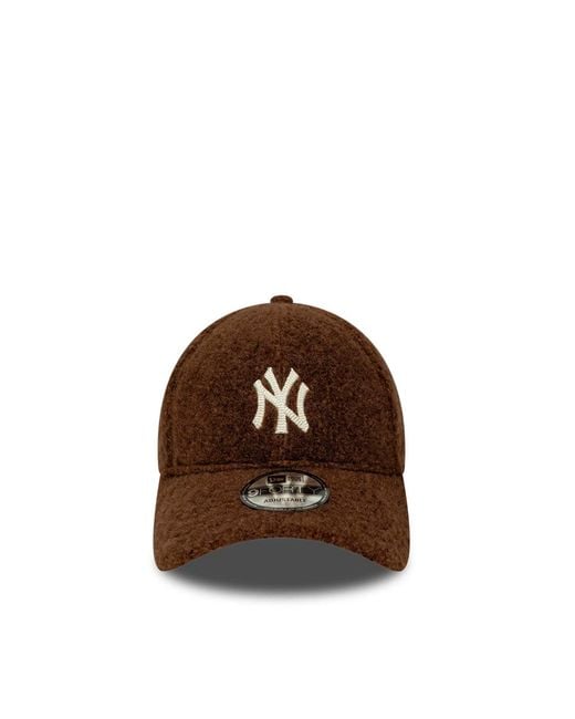 KTZ Brown Cappellino 9Forty Winter Borg Med for men
