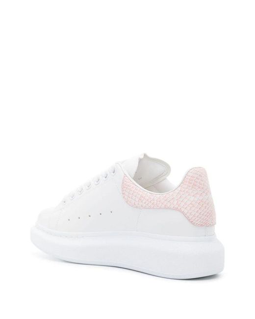 | Sneakers Oversize con tallone a contrasto rosa | female | BIANCO | 40 di Alexander McQueen in White