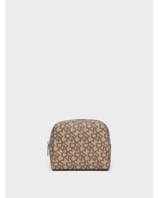 small cosmetic pouch