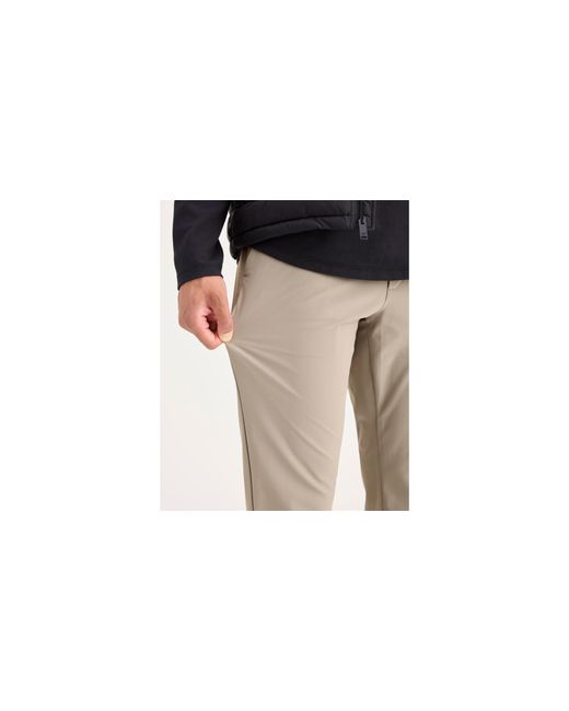 Go Chino, Slim Fit with Airweave Dockers de hombre de color Black