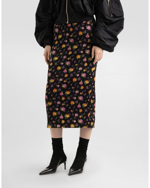 Dolce & Gabbana Black Small Rose Bouquets-Print Straight Charmeuse Skirt