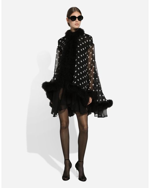 Dolce & Gabbana Black Cape Aus Chiffon Punkteprint Mit Marabufederbesatz
