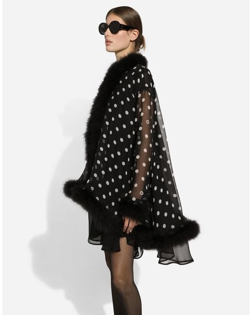 Dolce & Gabbana Black Cape Aus Chiffon Punkteprint Mit Marabufederbesatz