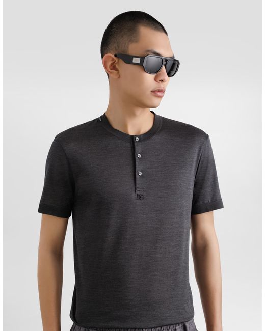 メンズ Dolce & Gabbana エンブロイリー シルク ヘンリーネック Tシャツ Black