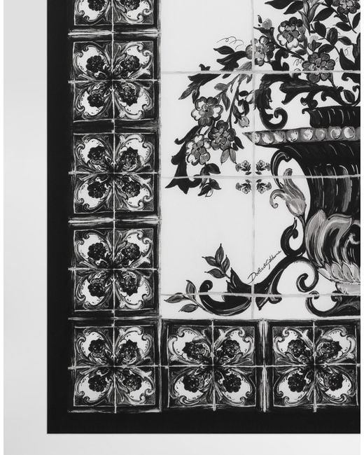 Dolce & Gabbana Black Majolica-Print 70X70 Silk Scarf for men