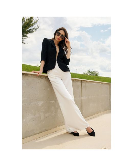 AVENUE No.29 Black Structured Blazer