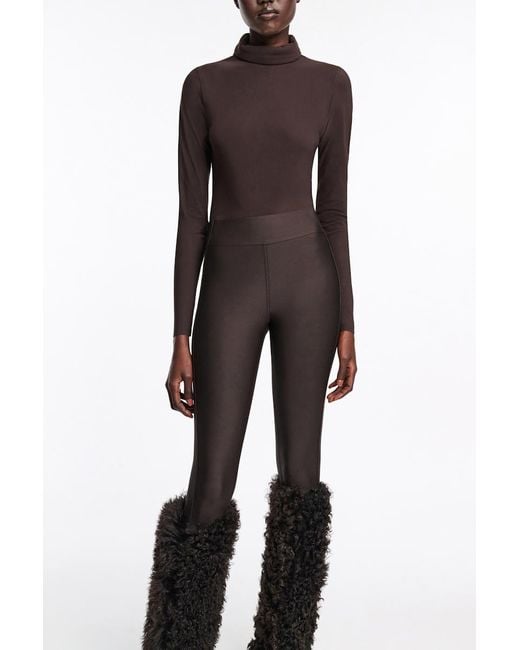 Dorothee Schumacher Black Longsleeve mit Rollkragen aus leichtem, technischem Jersey