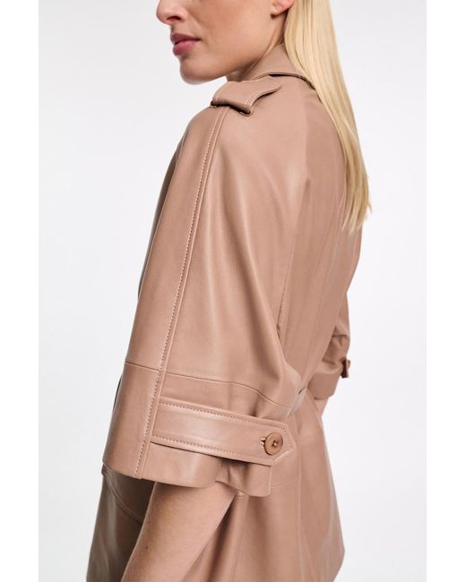 Dorothee Schumacher Brown Kurzmantel aus Lammleder mit Bindegürtel