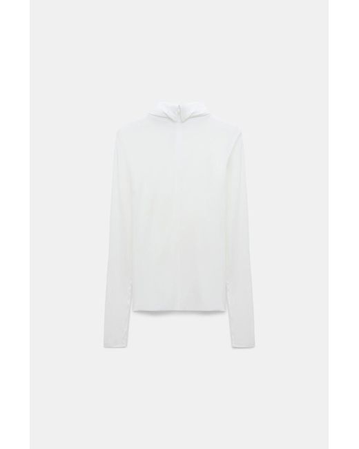 Dorothee Schumacher White Longsleeve mit Rollkragen aus leichtem, technischem Jersey