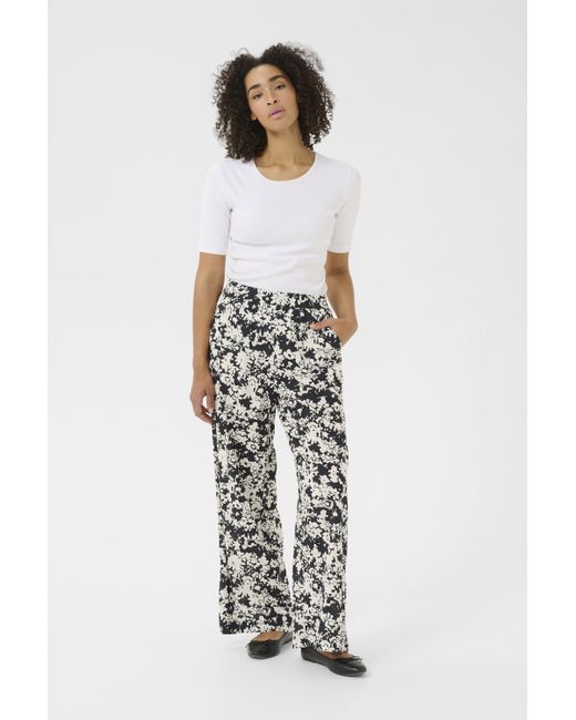 Kaffe Casual Broek Regular Fit Black/turtledove Flower Print in het White