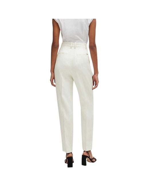 Boss Tefike Broek in het White