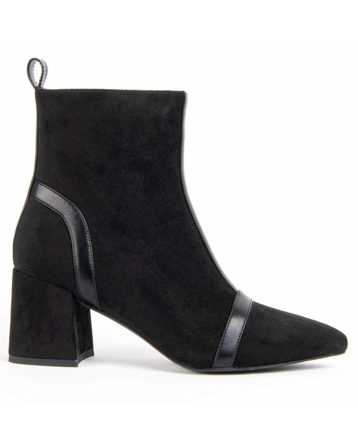 Montevita Black Ankle Boot Cella2
