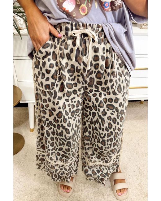 Azura Exchange Luipaard Gescheurde Rand Broek in het Multicolor