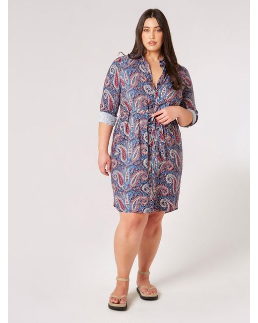 Apricot Blue Kleid Mit Paisleymuster