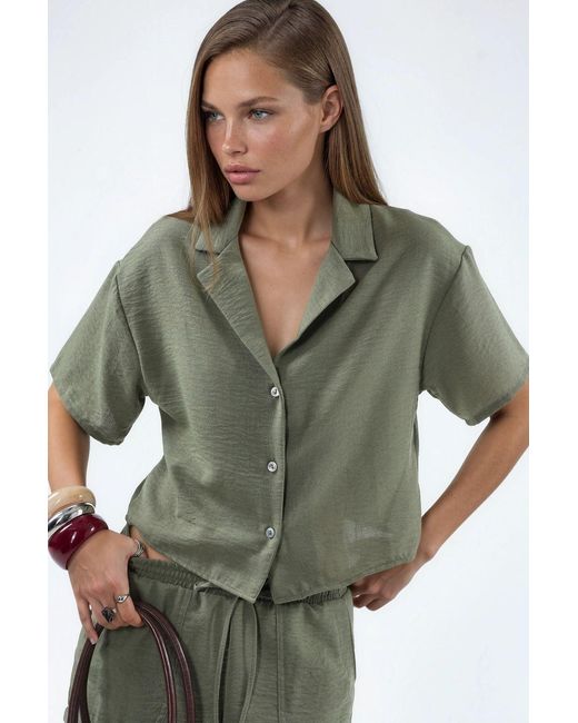 Busem Gestructureerde Cropped Shirt Met Knopsluiting in het Green