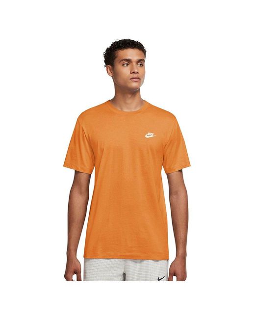 Nike Sportswear Club Short Sleeve T-shirt in Orange for Men | Lyst