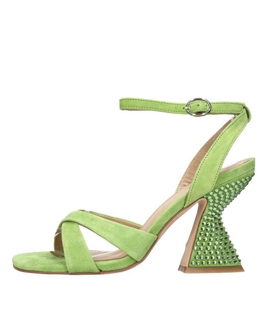 Alma En Pena. Green Sandel Grun