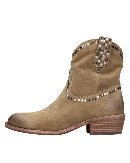 Botas Ash de color Brown