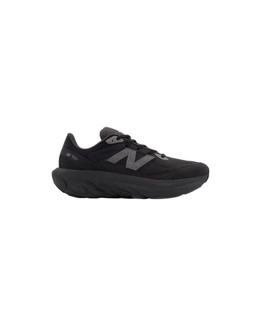 New Balance Men's Black Adult Sneaker Utrnab