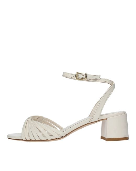 NCUB White Weibe -Sandalen