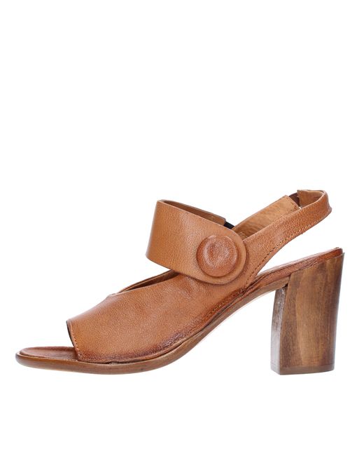 Hundred 100 Brown Sandals Leather