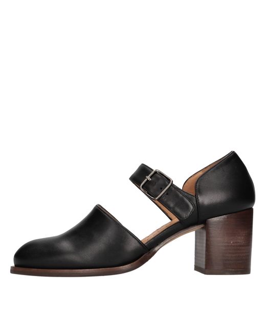Chie Mihara Black With Heel