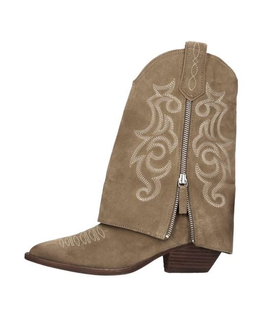 Botas Ash de color Brown