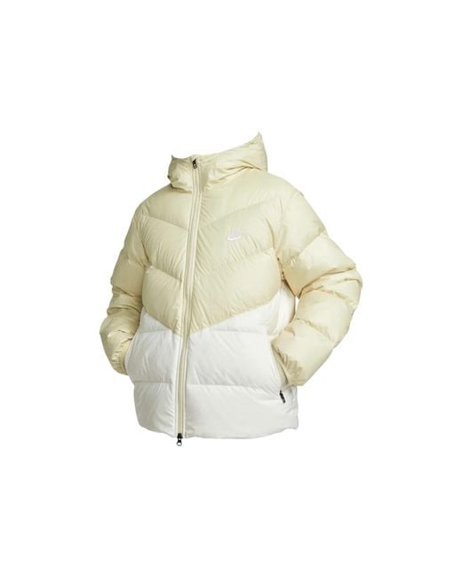 Nike White Jacket Hq7790-229 for men