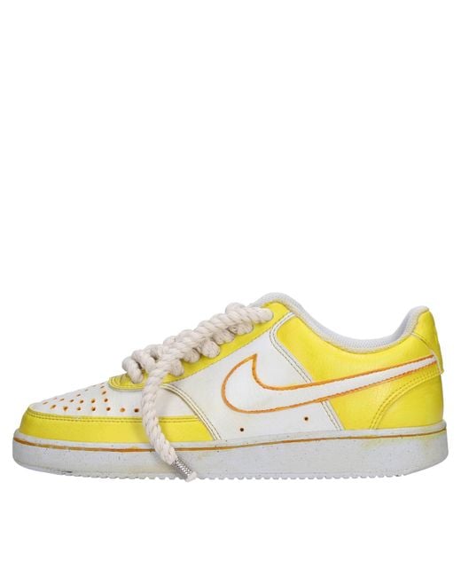 NIKE SEDDYS Yellow Sneakers