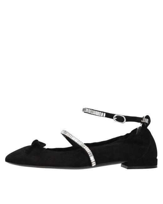 Stuart Weitzman Black Flat Shoes