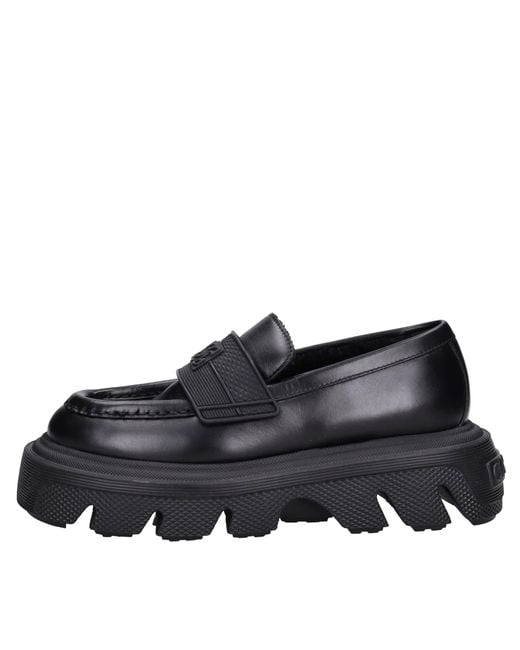 Chaussures Basses Noir Casadei en coloris Black